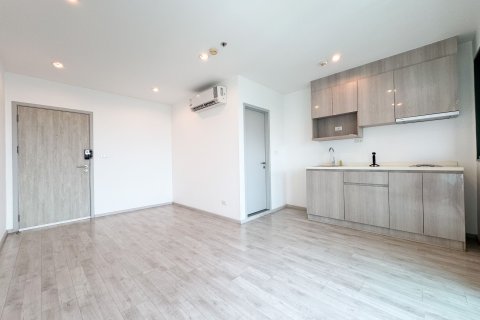 Condo in Bangkok Noi, Thailand, 2 bedrooms № 159452 - photo 2