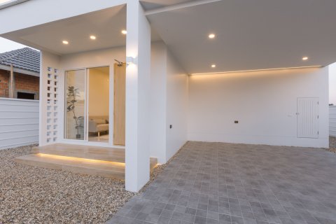 House in Saraphi, Thailand 3 bedrooms № 159454 - photo 29