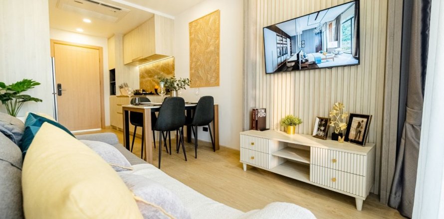 Studio dans le Condo à Phuket, Thaïlande  № 144779