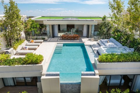 Villa in Bang Tao, Thailand 4 bedrooms № 74311