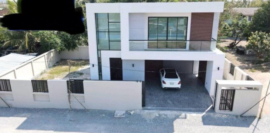 Maison à Bang Khae, Bangkok, Thaïlande 3 chambres № 141764