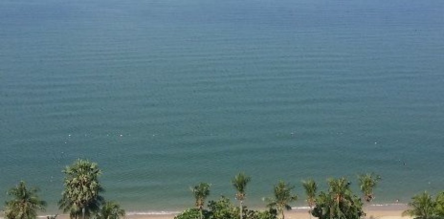Studio in the Condo in Pattaya, Thailand  № 141795