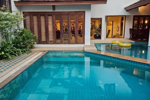 Вилла в Паттайе, Таиланд с 4 спальнями  № 146713 - фото 10