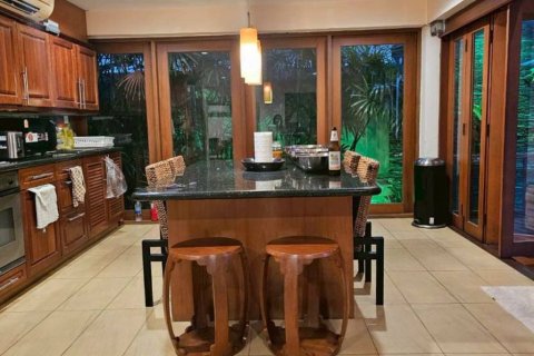 Вилла в Паттайе, Таиланд с 4 спальнями  № 146713 - фото 2