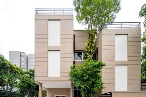 Дом в Бангкоке, Таиланд с 5 спальнями  № 146715 - фото 2