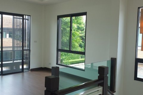 Дом в Банг Кхене, Бангкок, Таиланд с 3 спальнями № 149088 - фото 10