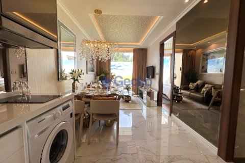 Condo in Pattaya, Thailand, 1 bedroom № 204669 - photo 3