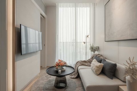 Condo in Bangkok, Thailand, 1 bedroom  № 166970 - photo 2