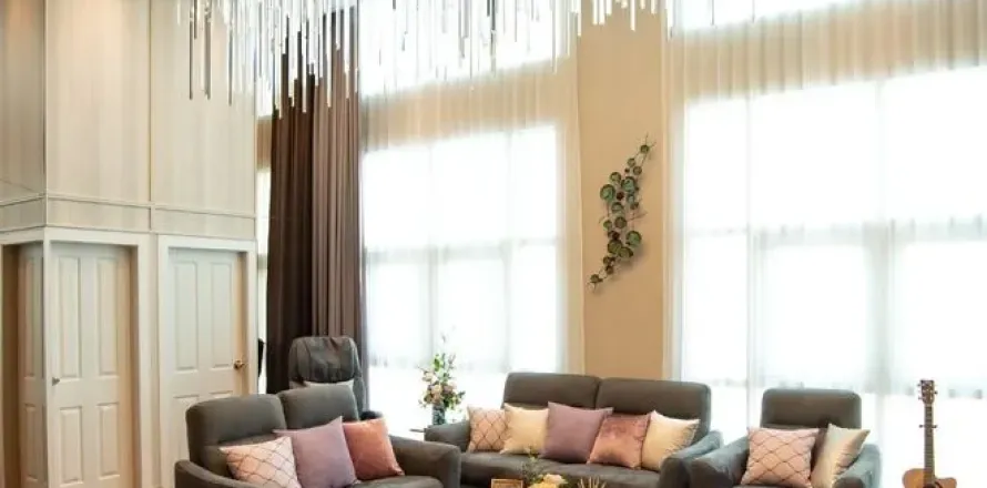 Penthouse in Huai Khwang, Bangkok, Thailand 2 Schlafzimmer № 218635