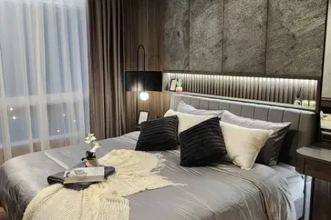 Eigentumswohnung in Huai Khwang, Bangkok, Thailand, 1 Schlafzimmer № 218636 - Foto 11