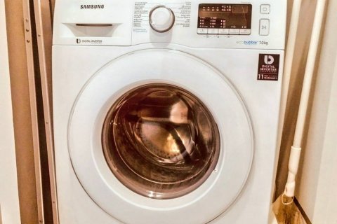 Кондоминиум с 2 спальнями в Бангкоке, Таиланд № 116998 - фото 7