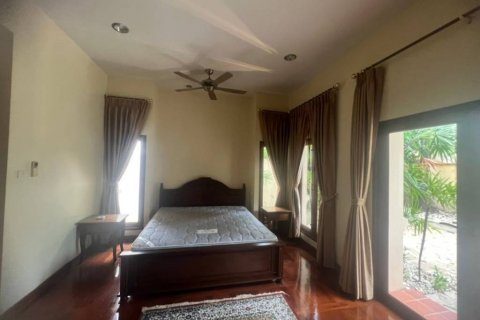 Вилла в Саттахипе, Таиланд с 2 спальнями  № 116999 - фото 7