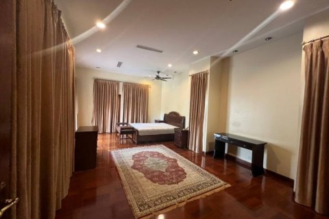 Вилла в Саттахипе, Таиланд с 2 спальнями  № 116999 - фото 6