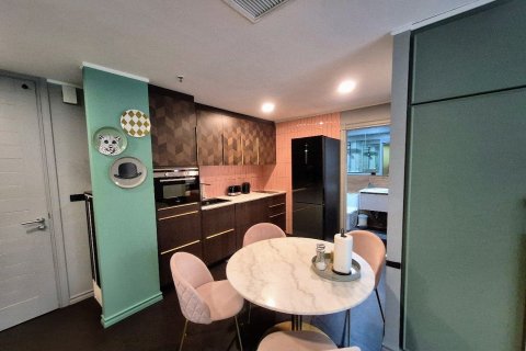 Condo in Hua Hin, Thailand, 2 bedrooms  № 173821 - photo 6