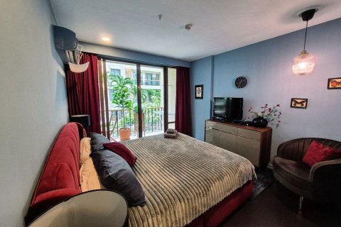 Condo in Hua Hin, Thailand, 2 bedrooms  № 173821 - photo 14