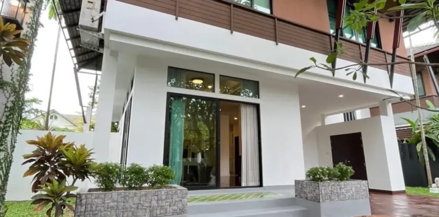 Maison à Hang Dong, Thaïlande 3 chambres № 173818