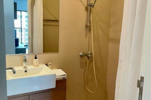 Condo in Khlong Toei, Bangkok, Thailand, 2 bedrooms  № 173819 - photo 7