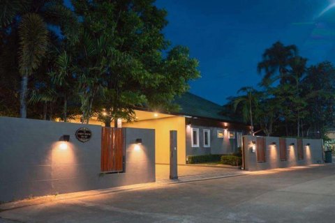 Villa in Pattaya, Thailand 4 bedrooms № 173817