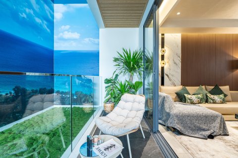 Condo in Phuket, Thailand, 2 bedrooms  № 173823 - photo 2