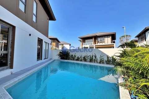 Maison à Pattaya, Thaïlande 4 chambres № 196040
