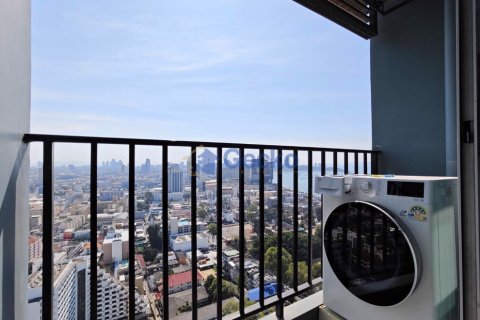 Condo in Pattaya, Thailand, 1 bedroom  № 196042