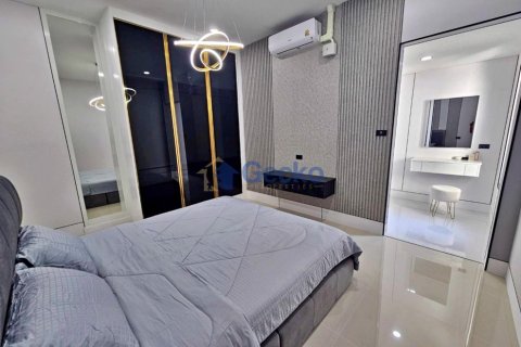 House in Pattaya, Thailand 3 bedrooms № 196041 - photo 9