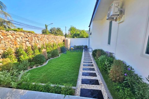 House in Pattaya, Thailand 3 bedrooms № 196041 - photo 17