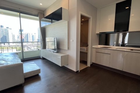 Condo in Ratchathewi, Bangkok, Thailand, 2 bedrooms № 200920 - photo 8
