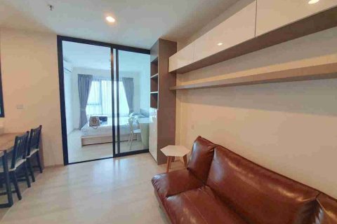 Condo in Bangkok, Thailand, 1 bedroom  № 183632 - photo 1