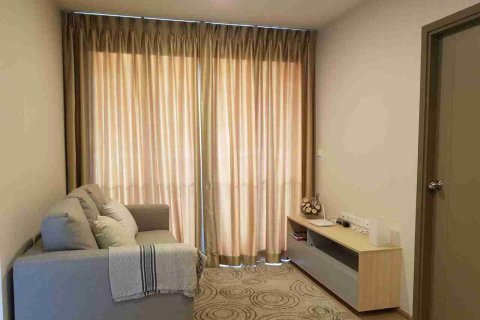Condo in Bangkok, Thailand, 2 bedrooms № 183630 - photo 12