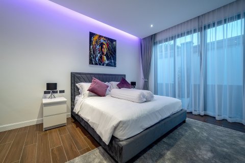 Вилла в Паттайе, Таиланд с 6 спальнями  № 171223 - фото 4