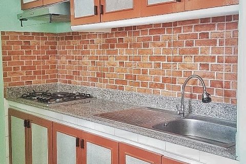 Condo in Pathum Thani, Thailand, 3 bedrooms  № 171225 - photo 20