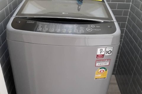 Condo in Pathum Thani, Thailand, 3 bedrooms  № 171225 - photo 21