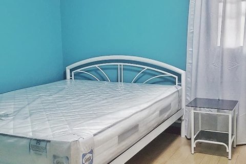 Condo in Pathum Thani, Thailand, 3 bedrooms  № 171225 - photo 14