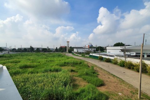 Condo in Pathum Thani, Thailand, 3 bedrooms  № 171225 - photo 25