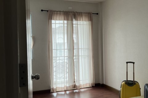 Таунхаус в Пхракханонге, Бангкок, Таиланд с 4 спальнями № 137295 - фото 10