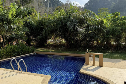 Villa in Phuket, Thailand 4 bedrooms № 137300 - photo 22