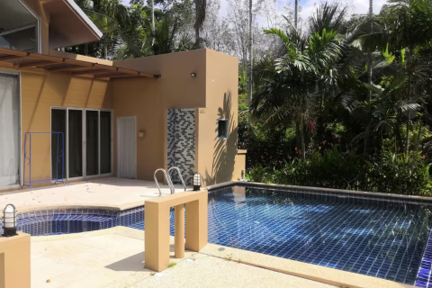 Villa in Phuket, Thailand 4 bedrooms № 137300 - photo 14