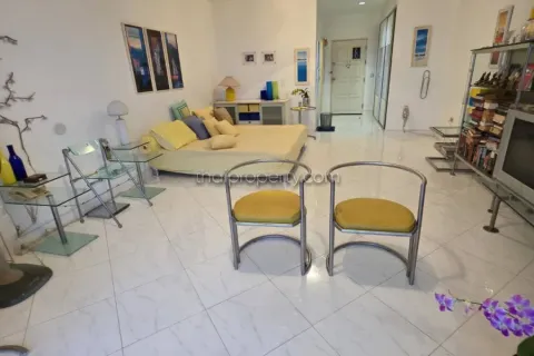 Estudio en el condominio en Jomtien Beach, Pattaya, Tailandia № 212464 - foto 4