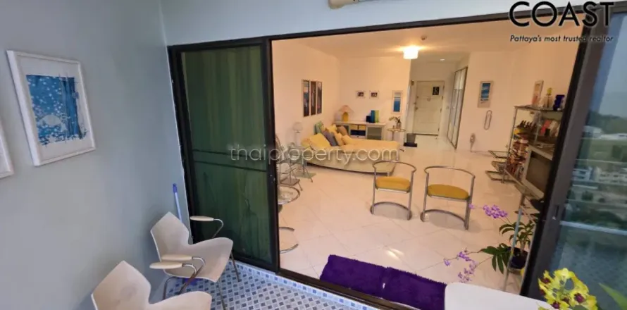 Estudio en el condominio en Jomtien Beach, Pattaya, Tailandia № 212464