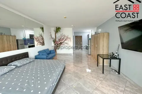 Estudio en el condominio en Jomtien Beach, Pattaya, Tailandia № 212462 - foto 2