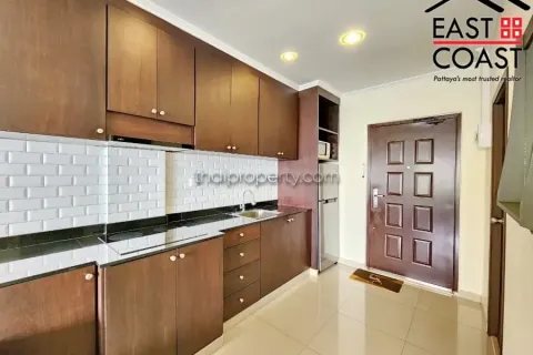 Estudio en el condominio en Jomtien Beach, Pattaya, Tailandia № 212463 - foto 15