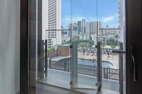 Studio dans le Condo à Watthana, Bangkok, Thaïlande  № 170711 - photo 11