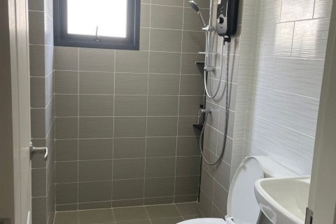 House in Samut Prakan, Thailand 3 bedrooms № 170715 - photo 2