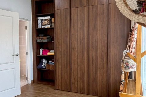 House in Samut Prakan, Thailand 3 bedrooms № 170715 - photo 5