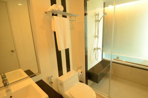 Studio in the Condo in Watthana, Bangkok, Thailand  № 161338 - photo 4