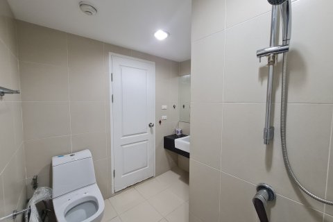 Кондоминиум с 3 спальнями в Хуай Кванге, Бангкок, Таиланд № 161341 - фото 11