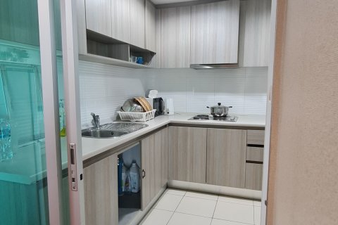 Кондоминиум с 3 спальнями в Хуай Кванге, Бангкок, Таиланд № 161341 - фото 8