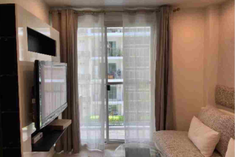 Studio in the Condo in Watthana, Bangkok, Thailand  № 161339