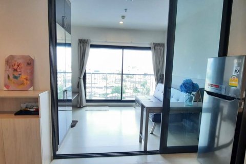Studio in the Condo in Khlong Toei, Bangkok, Thailand  № 161337 - photo 7